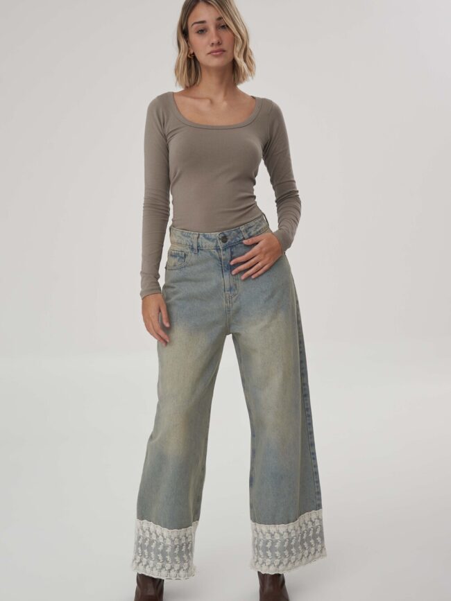 Jean Wide Leg Venus
