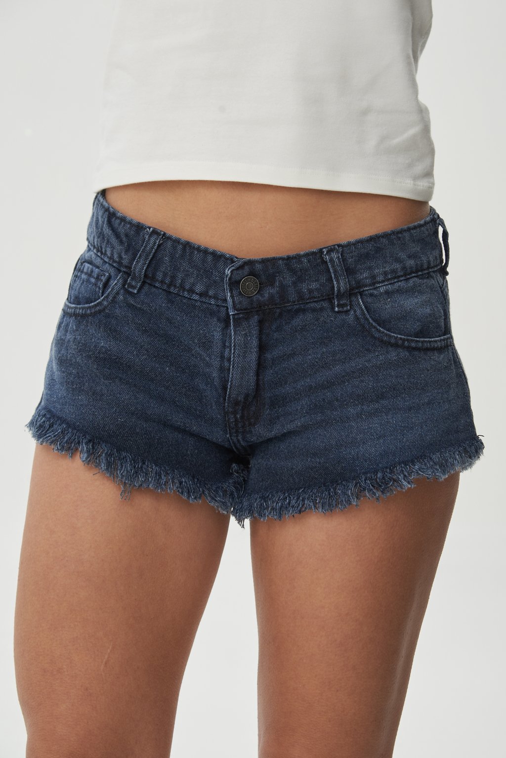 Short Jean Howlett - Imagen 4